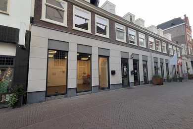 Bekijk foto 2 van Vriesestraat 21 A Bekijk foto 2 van Vriesestraat 21 A