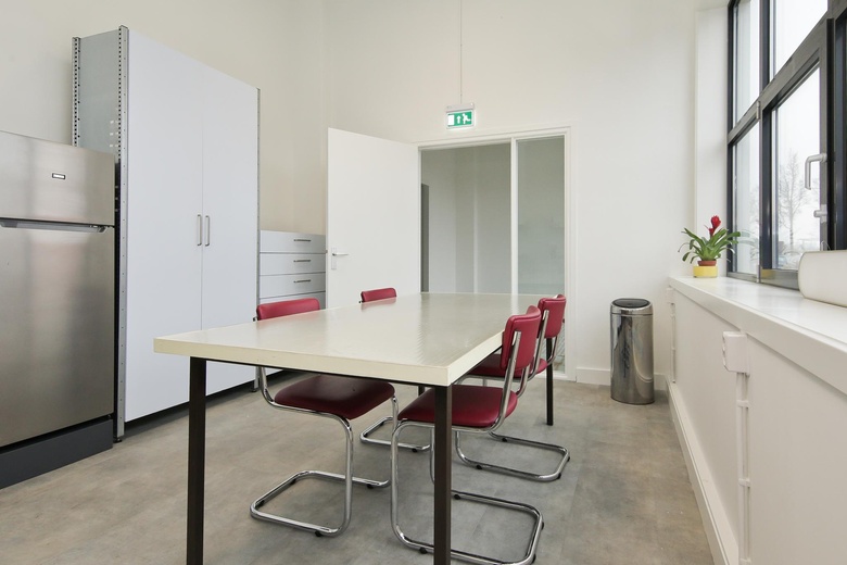 KantoorruimteaanLangsom 20<br/> inAmsterdam KantoorruimteaanLangsom 20<br/> inAmsterdam