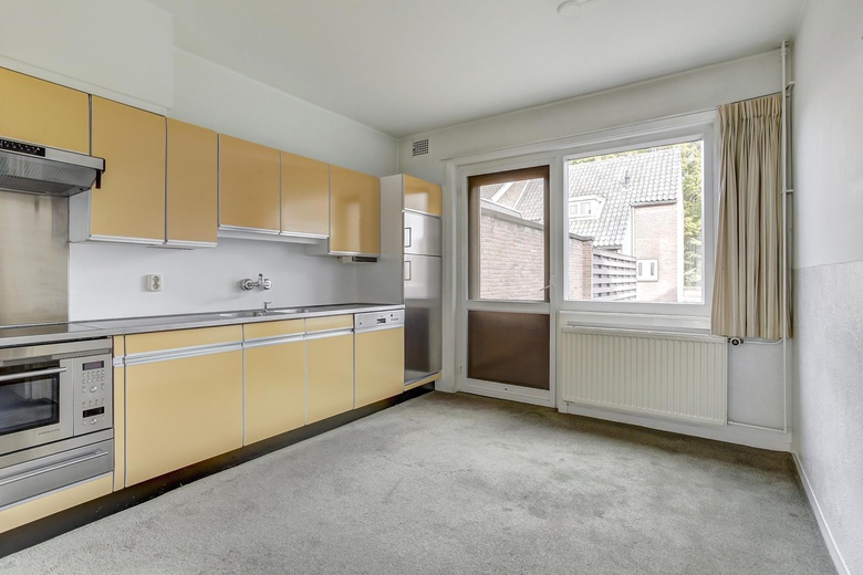 WinkelruimteaanWaterstraat 54<br/> inTiel WinkelruimteaanWaterstraat 54<br/> inTiel