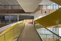 Bekijk foto 5 van Reykjavikplein 1