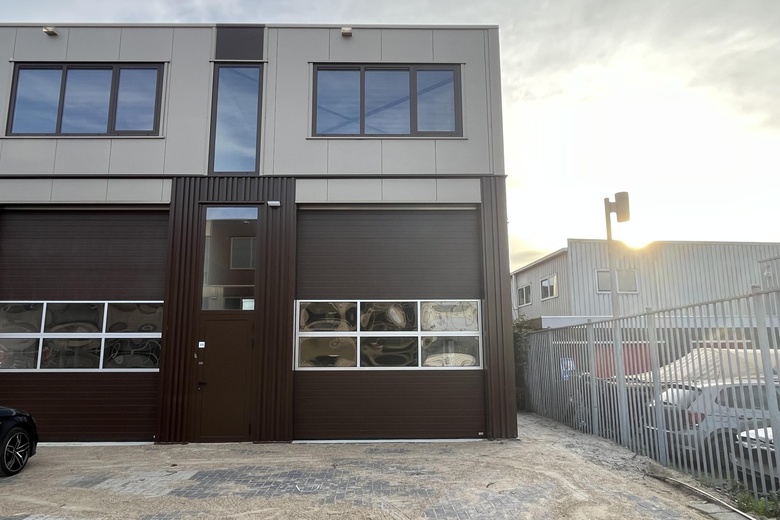 Bekijk foto 1 van Overvliet 109