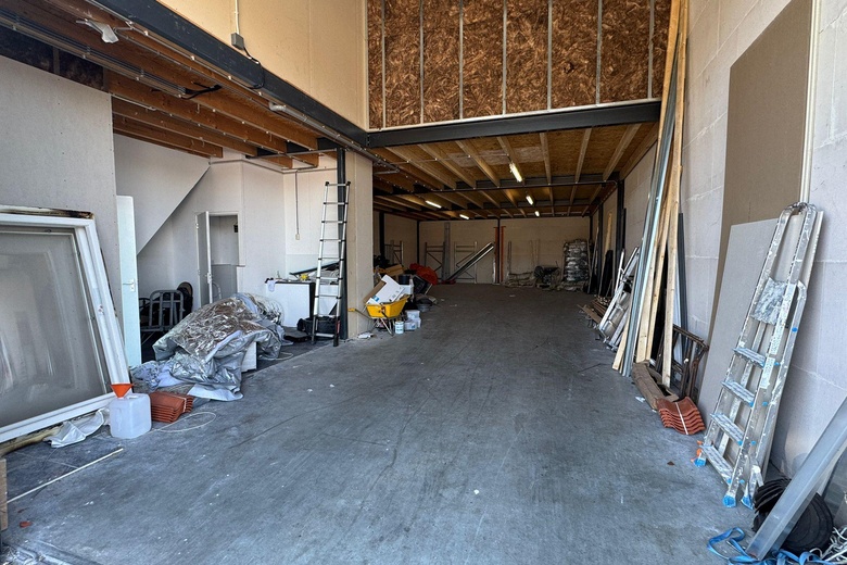 BedrijfsruimteaanSiloweg 13<br/> inDen Bosch BedrijfsruimteaanSiloweg 13<br/> inDen Bosch