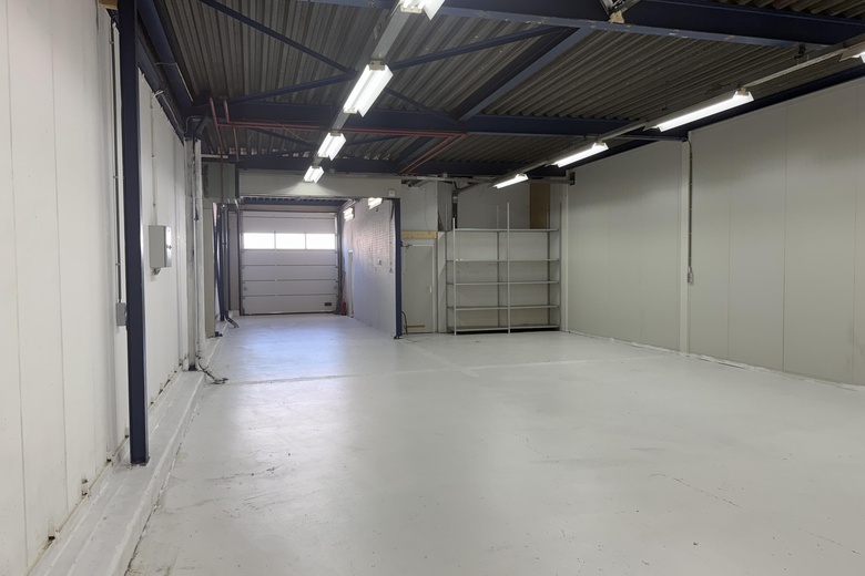 BedrijfsruimteaanRonde Tocht 18<br/> inZaandam BedrijfsruimteaanRonde Tocht 18<br/> inZaandam