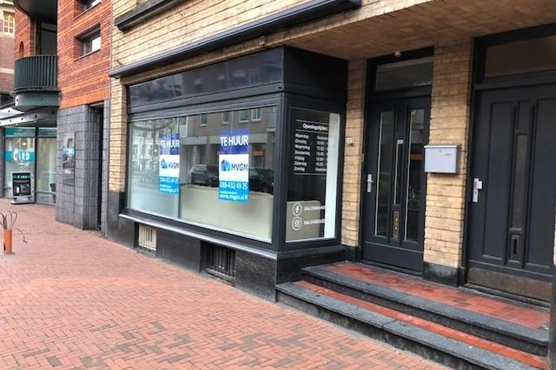 Bekijk foto 1 van Burgemeester Reigerstraat 2