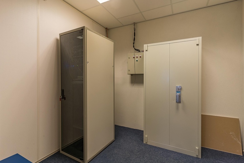 BedrijfsruimteaanMeeboerserf 1<br/> inErmelo