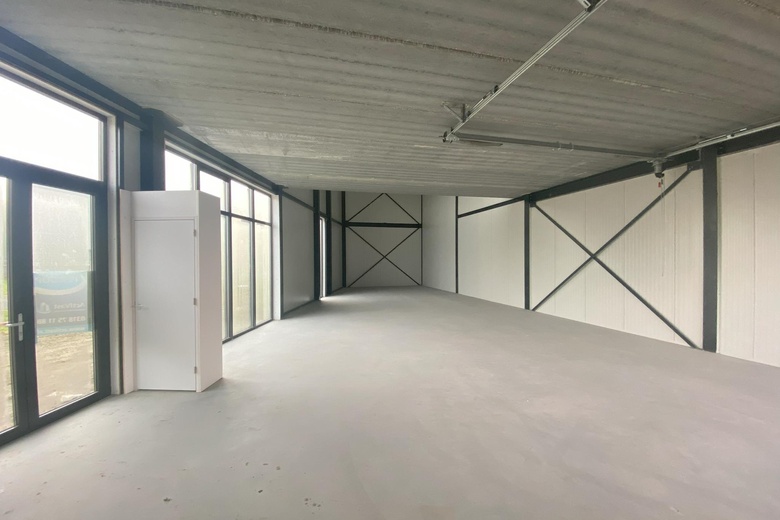 BedrijfsruimteaanExpeditieweg 22 07<br/> inBoven-Leeuwen BedrijfsruimteaanExpeditieweg 22 07<br/> inBoven-Leeuwen