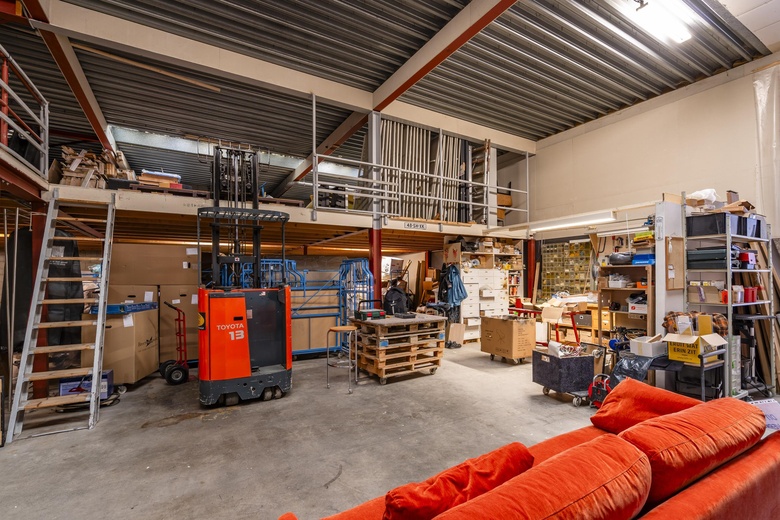 BedrijfsruimteaanAmbachtsweg 3<br/> inKatwijk
