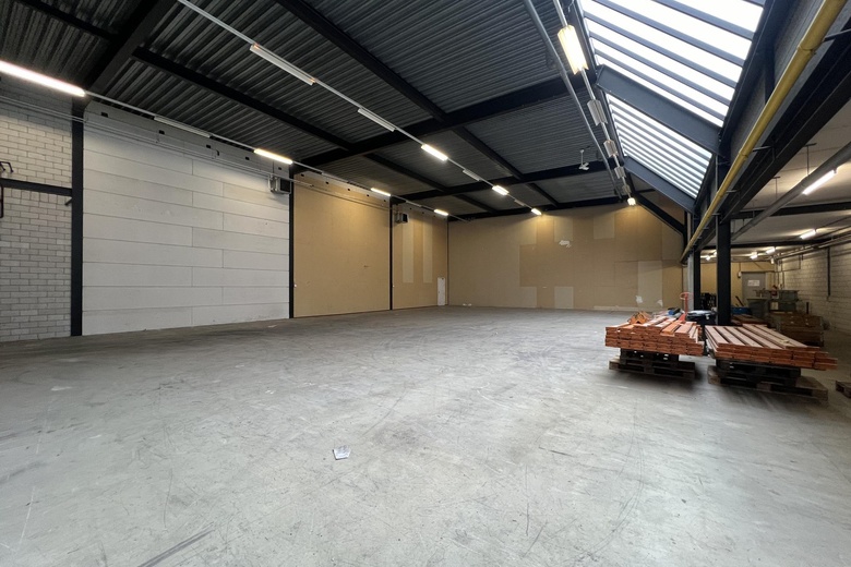 BedrijfsruimteaanStephensonweg 8<br/> inGorinchem BedrijfsruimteaanStephensonweg 8<br/> inGorinchem