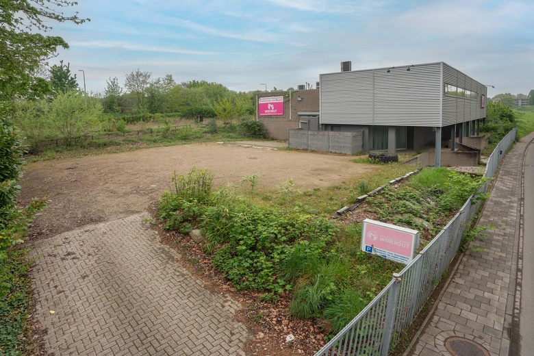 BedrijfsruimteaanParallelweg 58<br/> inGeleen BedrijfsruimteaanParallelweg 58<br/> inGeleen