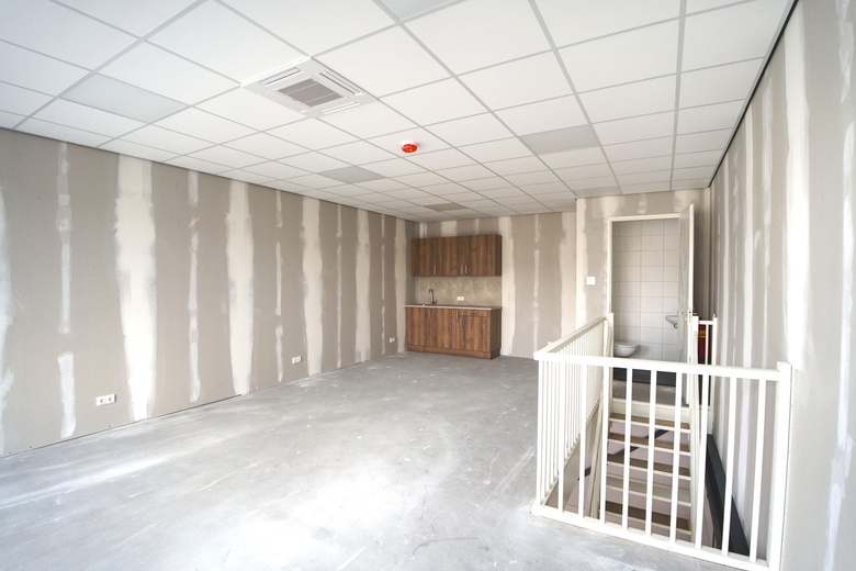 BedrijfsruimteaanAdriaan Mulderweg 12 - 14<br/> inEindhoven