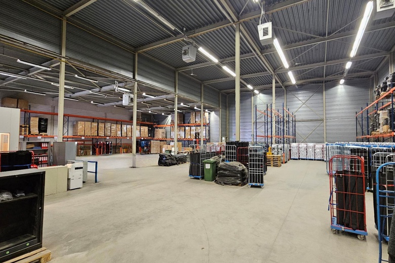 KantoorruimteaanHambakenwetering 2<br/> inDen Bosch KantoorruimteaanHambakenwetering 2<br/> inDen Bosch