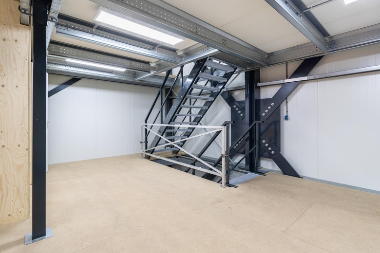 BedrijfsruimteaanStuwadoorstraat 21 0002<br/> inVelsen BedrijfsruimteaanStuwadoorstraat 21 0002<br/> inVelsen