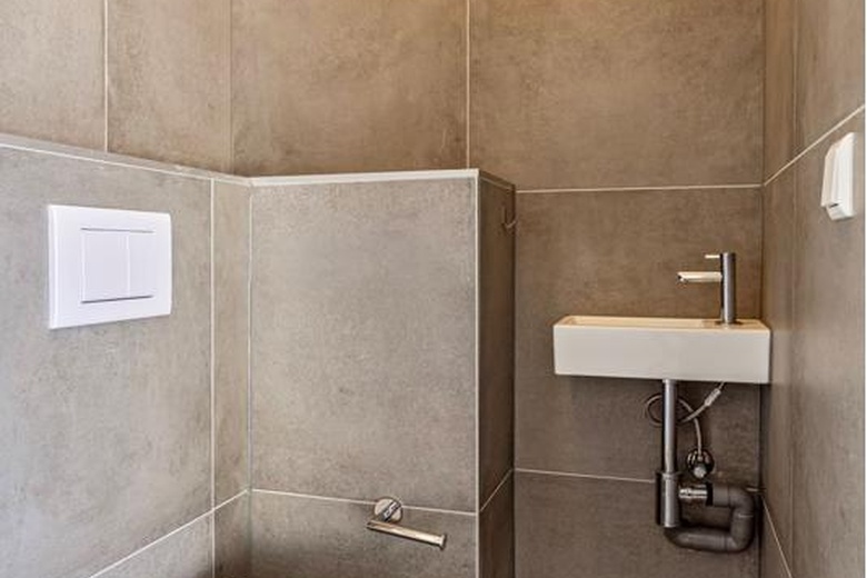 BedrijfsruimteaanIzaäk Enschedéweg 44 D<br/> inHaarlem