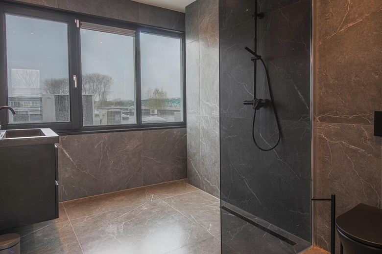 BedrijfsruimteaanSniep 77<br/> inDiemen