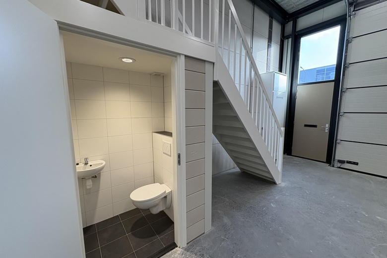 BedrijfsruimteaanAdriaan Mulderweg 12 01<br/> inEindhoven