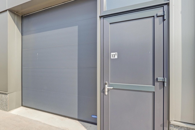 BedrijfsruimteaanVlotbrugweg 13 X<br/> inAlmere BedrijfsruimteaanVlotbrugweg 13 X<br/> inAlmere
