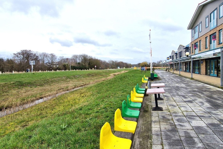 WinkelruimteaanZeeweg 63<br/> inSint Maartensvlotbrug