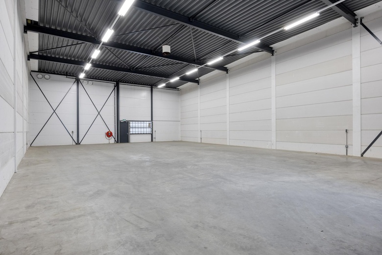 BedrijfsruimteaanVan Coulsterweg 9<br/> inAlblasserdam