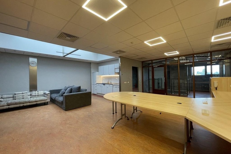 BedrijfsruimteaanOndernemingsweg 56 H<br/> inUithoorn