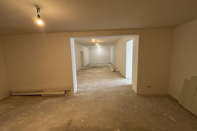 WinkelruimteaanNieuweweg 13 d<br/> inLaren