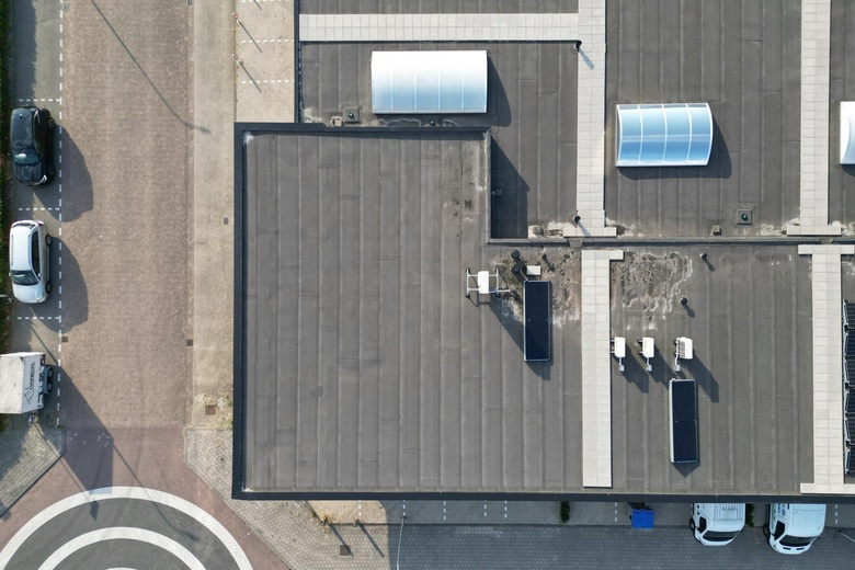 BedrijfsruimteaanMarisstraat 8<br/> inSliedrecht BedrijfsruimteaanMarisstraat 8<br/> inSliedrecht