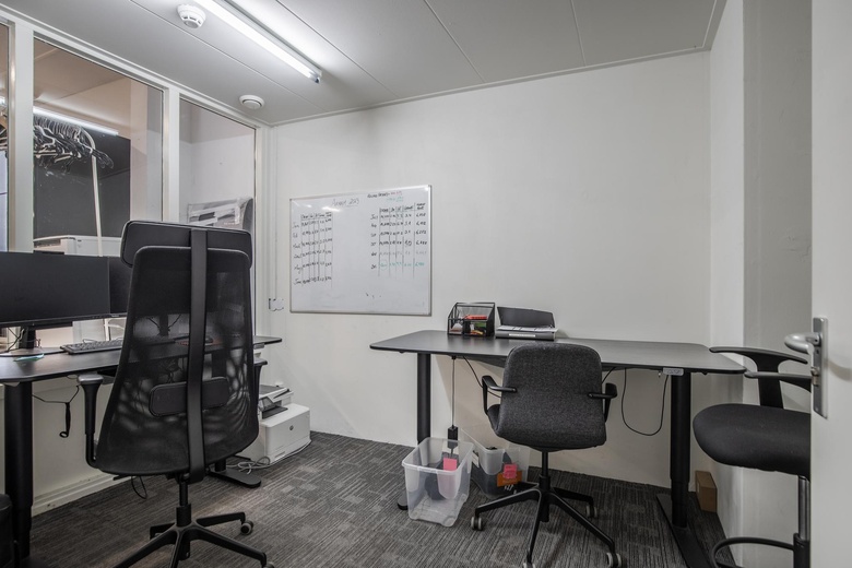 WinkelruimteaanRijnstraat 72<br/> inArnhem WinkelruimteaanRijnstraat 72<br/> inArnhem