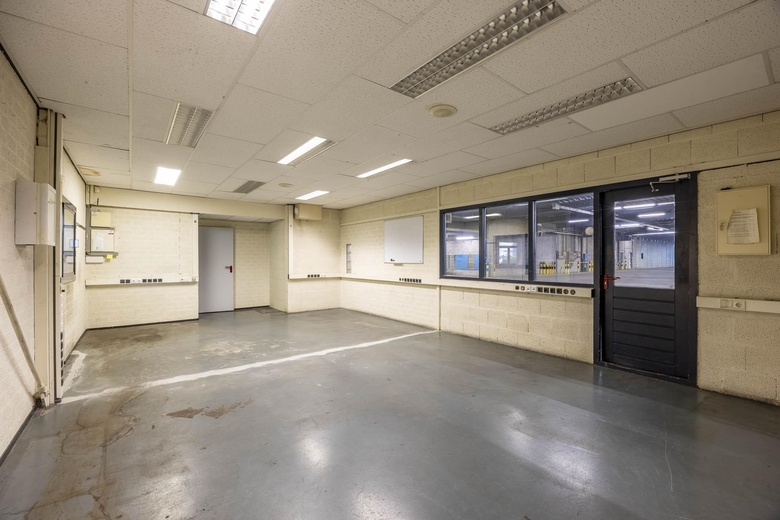 BedrijfsruimteaanDe Groote Heeze 37<br/> inHeijen