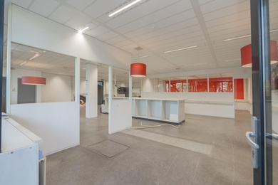 Bekijk foto 2 van Bargelaan 4 Bekijk foto 2 van Bargelaan 4