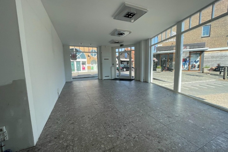 WinkelruimteaanPlompe Toren 2 C<br/> inSluis WinkelruimteaanPlompe Toren 2 C<br/> inSluis