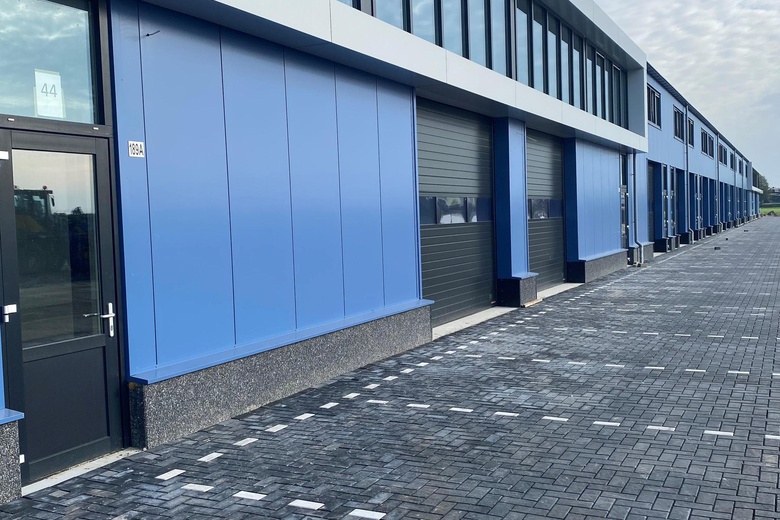BedrijfsruimteaanRaasdorperweg 175<br/> inLijnden BedrijfsruimteaanRaasdorperweg 175<br/> inLijnden