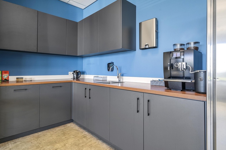 BedrijfsruimteaanRietgraaf 2 a<br/> inOosterhout