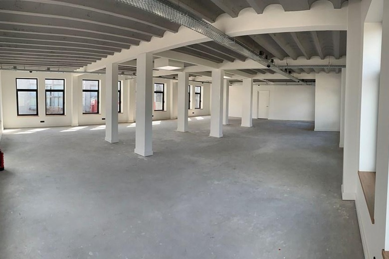 KantoorruimteaanParallelweg-Oost 86<br/> inVlijmen