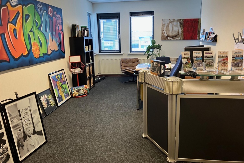 BedrijfsruimteaanPalmpolstraat 52<br/> inAlmere BedrijfsruimteaanPalmpolstraat 52<br/> inAlmere