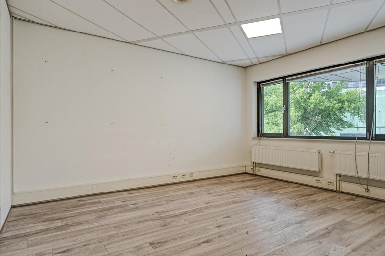 KantoorruimteaanVan Asch van Wijckstraat 2 - 4<br/> inAmersfoort KantoorruimteaanVan Asch van Wijckstraat 2 - 4<br/> inAmersfoort