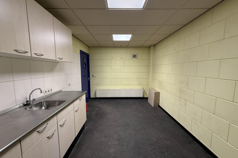 BedrijfsruimteaanVimmerik 2 D<br/> inNieuwkuijk