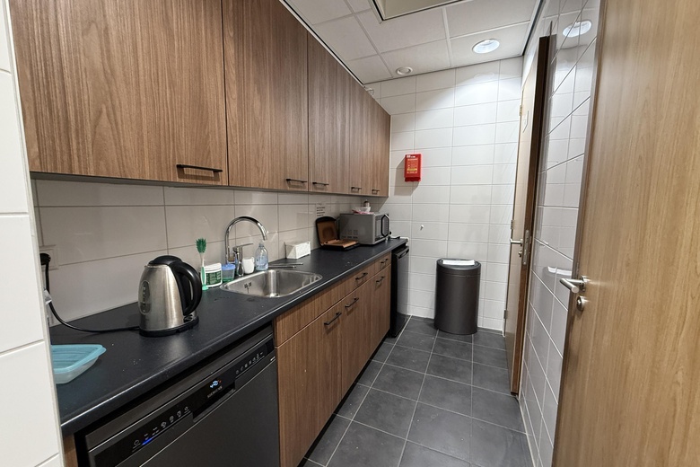 KantoorruimteaanBergen 10<br/> inBarendrecht