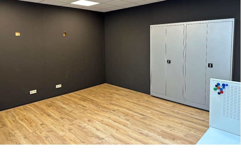 Bedrijfsruimte Hoogvliet - Mandenmakerstraat 112 B - Foto 9