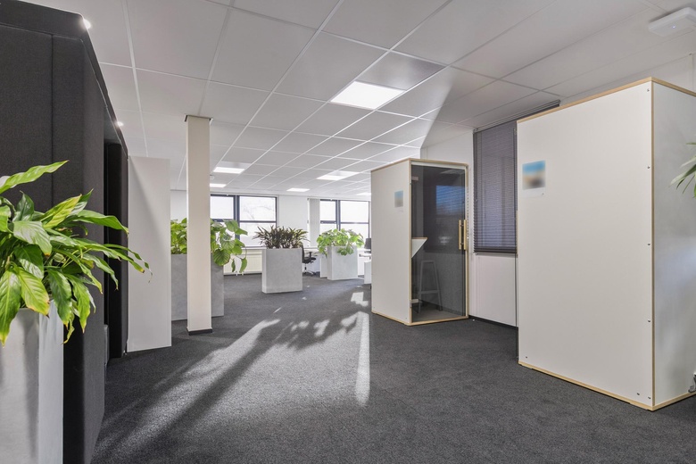 KantoorruimteaanVan 't Hoffstraat 28<br/> inNijkerk KantoorruimteaanVan 't Hoffstraat 28<br/> inNijkerk