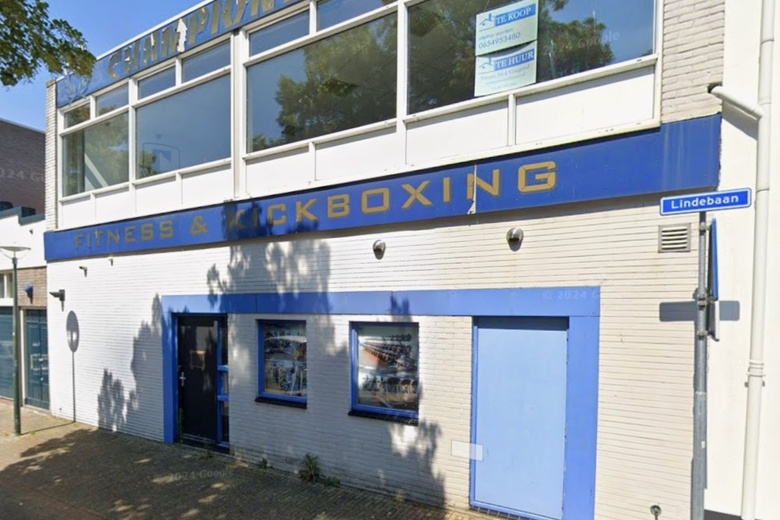 Bekijk foto 1 in  aan de  in 