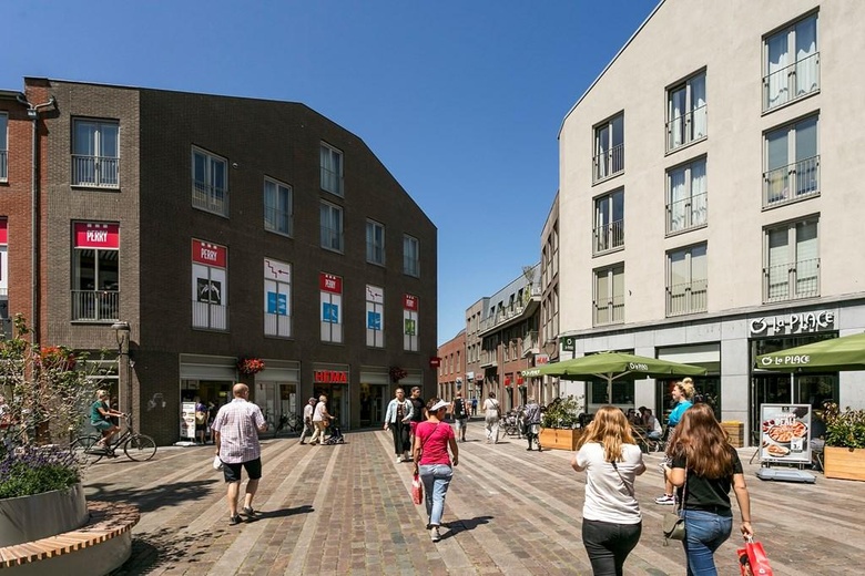 WinkelruimteaanSint-Josephstraat 45<br/> inBergen op Zoom WinkelruimteaanSint-Josephstraat 45<br/> inBergen op Zoom