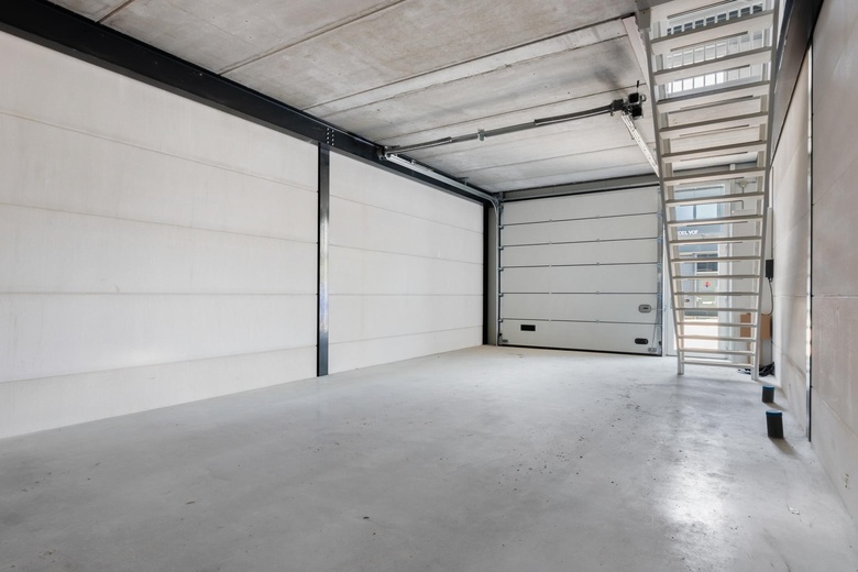 BedrijfsruimteaanDirk Verheulweg 2 B 8<br/> inWaddinxveen BedrijfsruimteaanDirk Verheulweg 2 B 8<br/> inWaddinxveen