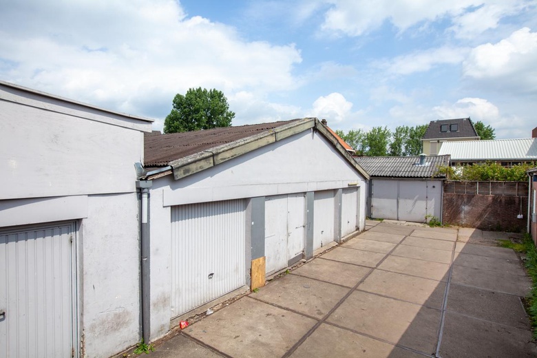 BedrijfsruimteaanNijverheidsstraat 15 - 31<br/> inGouda BedrijfsruimteaanNijverheidsstraat 15 - 31<br/> inGouda