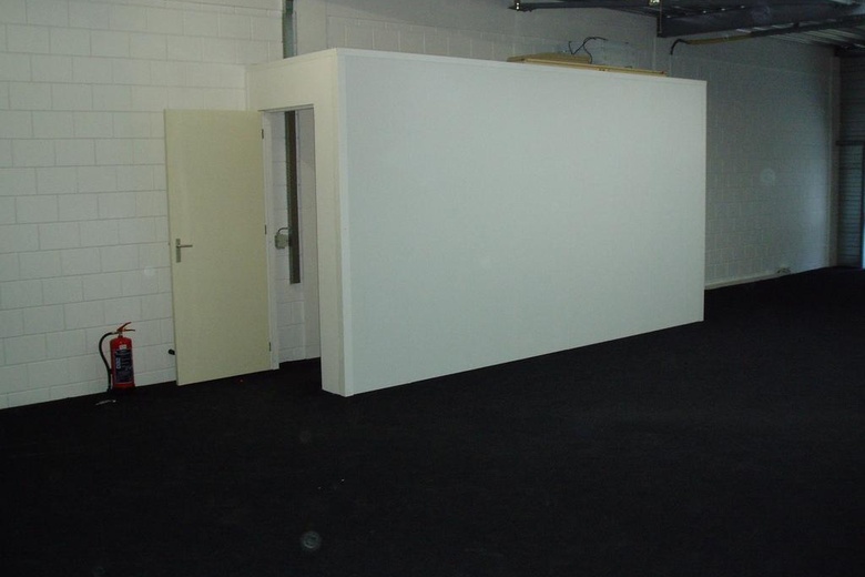 BedrijfsruimteaanDe Grens 18 c<br/> inHeijen