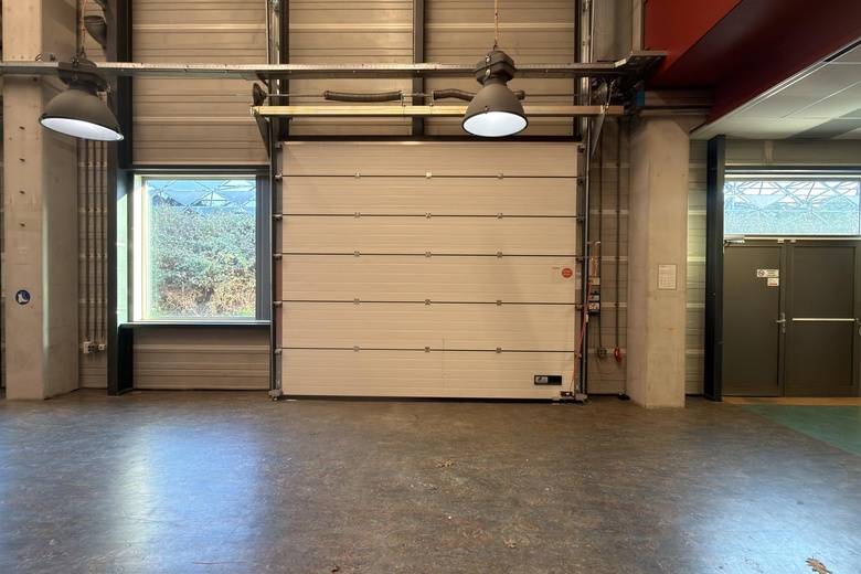 BedrijfsruimteaanProostwetering 41<br/> inUtrecht