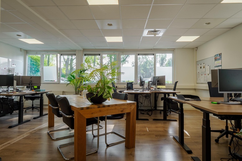 BedrijfsruimteaanRigastraat 18<br/> inDeventer