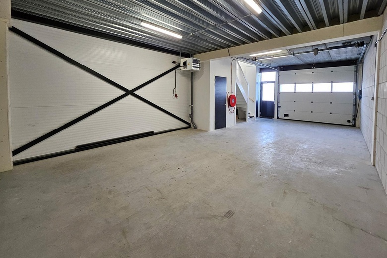 BedrijfsruimteaanSmaragd 400<br/> inDordrecht