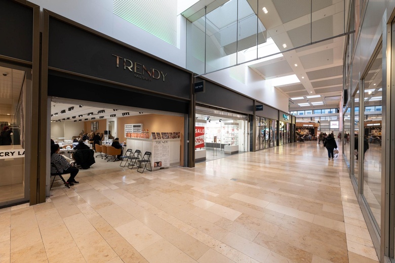 WinkelruimteaanZuidplein Hoog 763<br/> inRotterdam