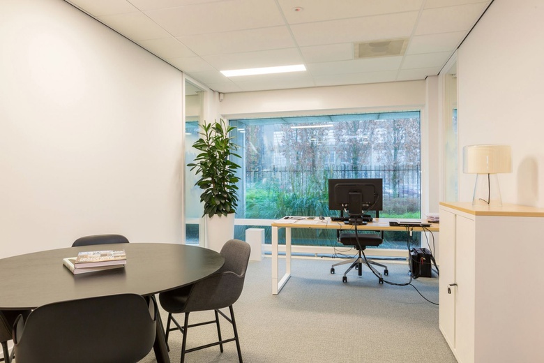 KantoorruimteaanParmentierweg 8<br/> inEindhoven KantoorruimteaanParmentierweg 8<br/> inEindhoven