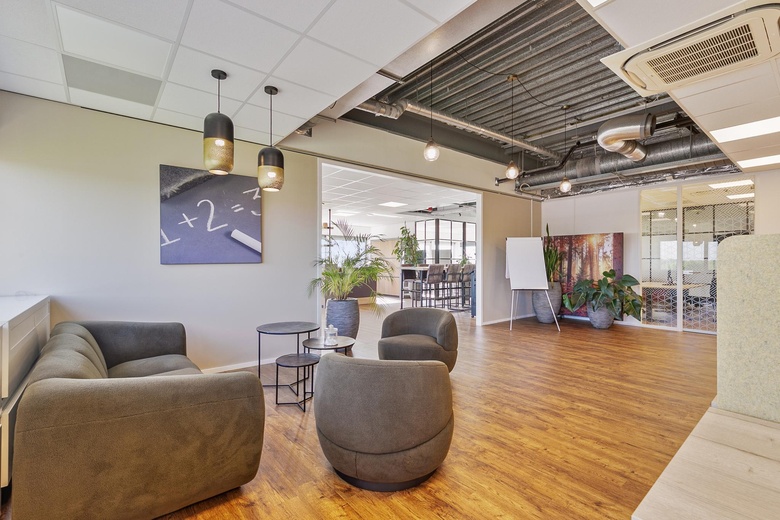 KantoorruimteaanOude Apeldoornseweg 41<br/> inApeldoorn