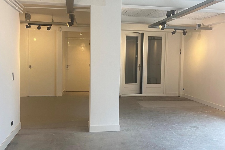 WinkelruimteaanDorpsstraat 13<br/> inOtterlo